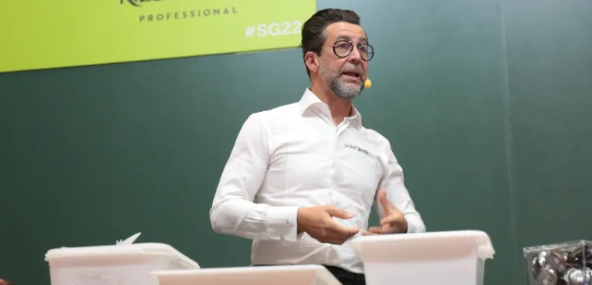 El chef Quique Dacosta, durante una ponencia de Nespresso Professional en la pasada edición de Salón Gourmets. Nespresso