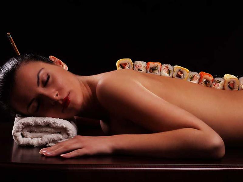 Nyotaimori-gastronomía-japonesa