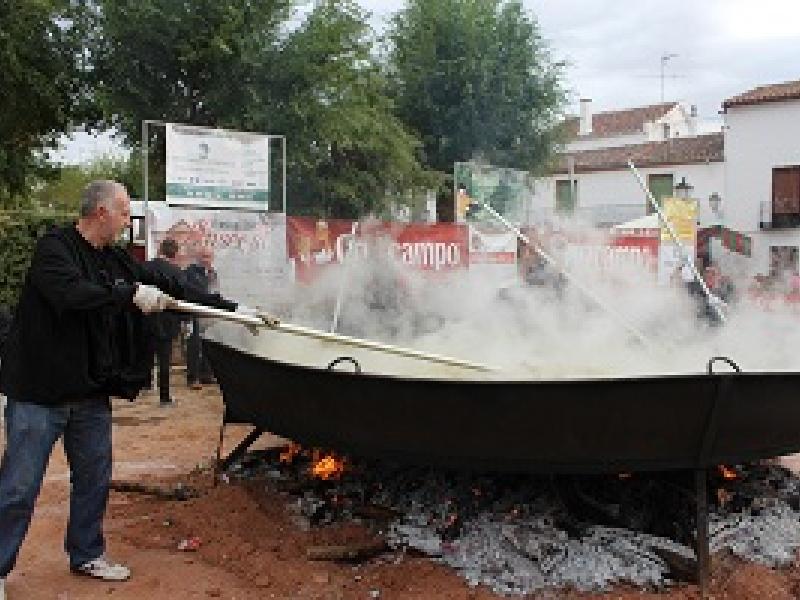 Un Pisto Gigante de Guinness en el IV centenario del fallecimiento de Cervantes