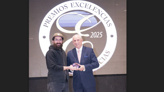 Nolo Botana y José Carlos de Santiago en Premios Excelencias 2025