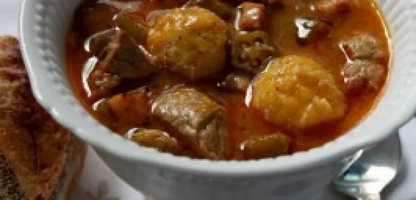 Recetas de la cocina regional santiaguera: QUIMBOMBÓ CON BOLAS DE PLÁTANO