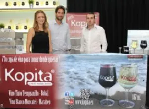 KOPITA, una copa de vino para llevar