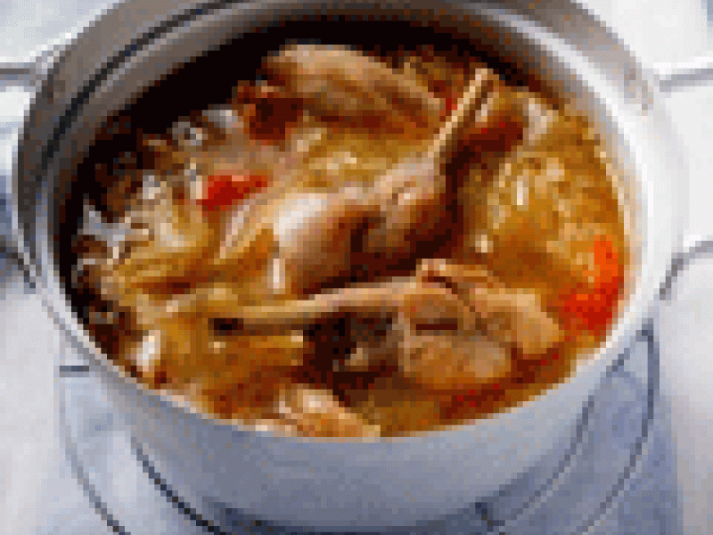 Conejo en salsa