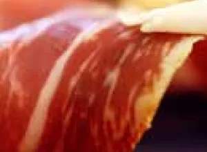 Chef suizo gana concurso al mejor plato elaborado con alimentos españoles