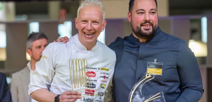 Toño Rodríguez y Miguel López, nuevos Cocinero del Año y Camarero del Año Toño Rodríguez y Miguel López, nuevos Cocinero del Año y Camarero del Año