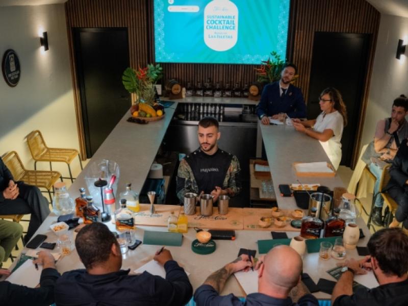 Andrea Pagliarini en el Flor de Caña Sustainable Cocktail Challenge