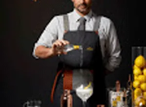 Schweppes presenta el nuevo OUTFIT de sus Brand Ambassadors