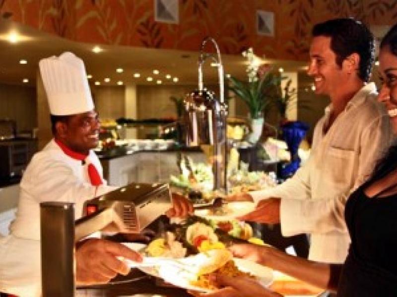 Especialistas de 10 países en el Festival Varadero Gourmet cubano 