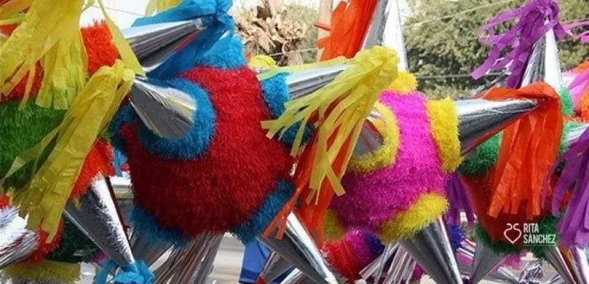 Foto: piñatas, cortesía de la autora. Foto: piñatas, cortesía de la autora.