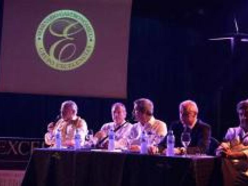 Especialistas analizan vínculo medios-gastronomía en Seminario Gourmet 