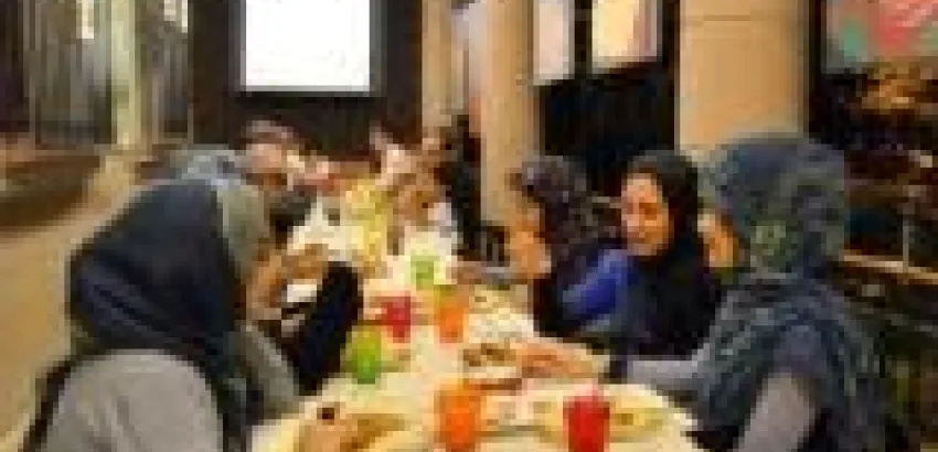 Restaurante iraní Topoly: “La cultura es el alimento del alma” Restaurante iraní Topoly: “La cultura es el alimento del alma”