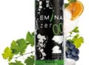 Iberia ofrece vino sin alcohol Emina Zero en sus vuelos