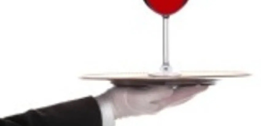 Irlanda incrementa un euro el impuesto sobre la compra de botellas de vino Irlanda incrementa un euro el impuesto sobre la compra de botellas de vino