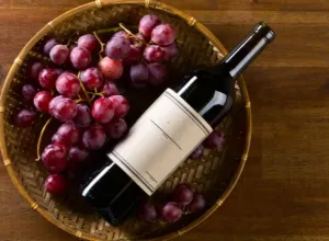 tipos vino tinto uvas