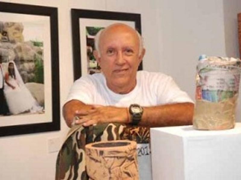 Thimo Pimentel, miembro de la ADG, recibe Premio Nacional de Artes Plásticas de República Dominicana