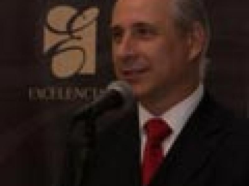 Cuba: Reciben varias instituciones de este país el Premio Excelencias