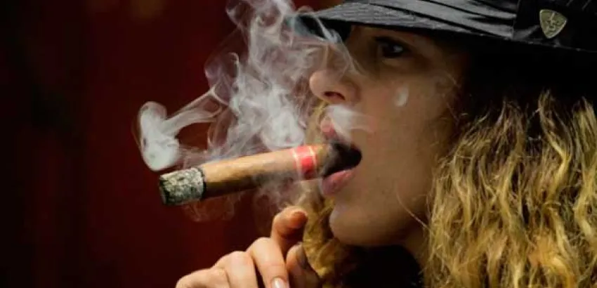 El XIX Festival del Habano presenta un completo programa dedicado al conocimiento y disfrute de esta joya cubana El XIX Festival del Habano presenta un completo programa dedicado al conocimiento y disfrute de esta joya cubana