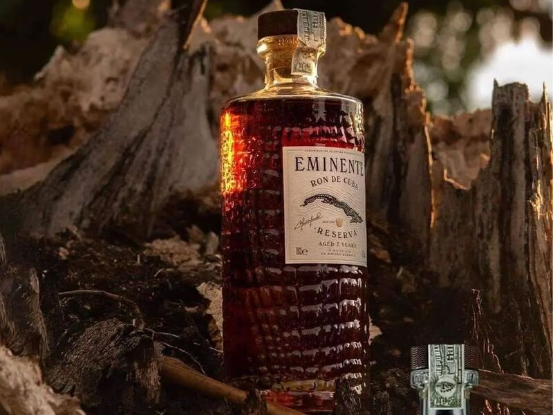 ron cubano Eminente 