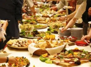 ¿Cómo organizar un buffet en casa?