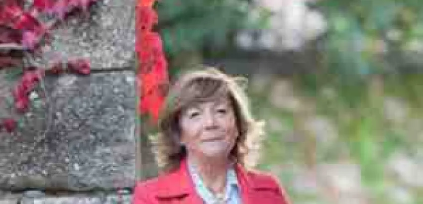Marisol Bueno, propietaria de Pazo de Señorans, elegida Personaje del Año en Fuera de Serie 2016 en la categoría de Enología Marisol Bueno, propietaria de Pazo de Señorans, elegida Personaje del Año en Fuera de Serie 2016 en la categoría de Enología
