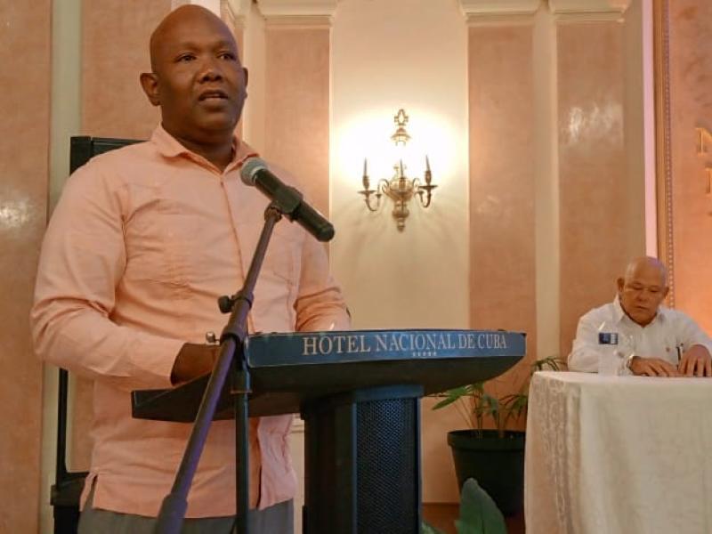 FOTO EDDY: Eddis Naranjo, presidente de la Asociación de Cantineros de Cuba.