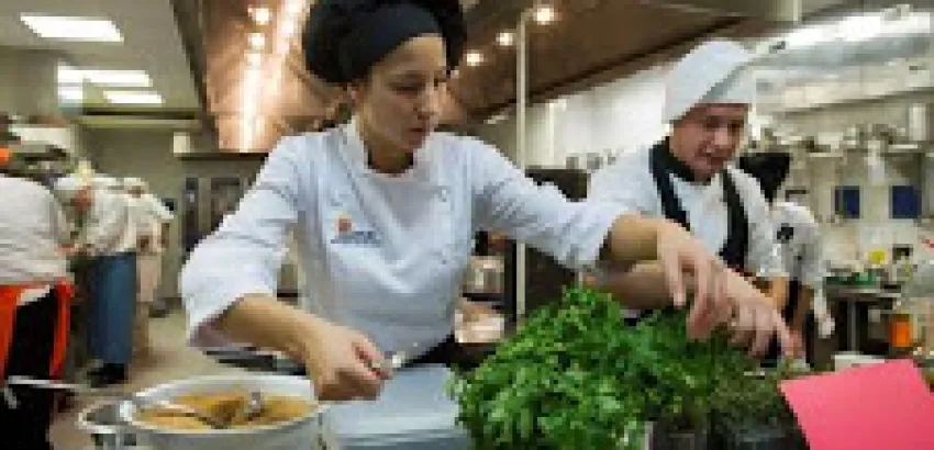 Seleccionados los 10 finalistas que competirán por el IV Premio Promesas de la Alta Cocina Seleccionados los 10 finalistas que competirán por el IV Premio Promesas de la Alta Cocina