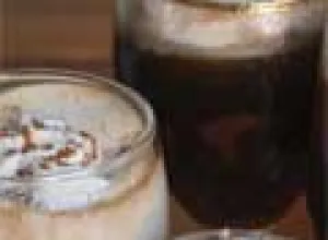 Cócteles de sobremesa con café son cada vez más populares