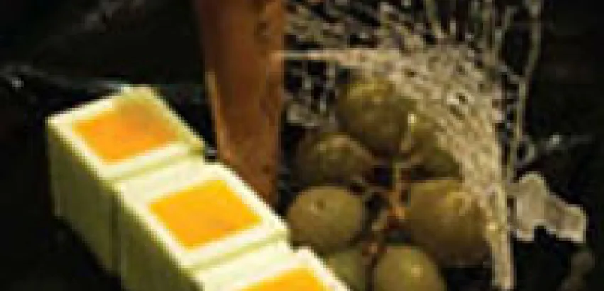 Receta de postre Semifrío con pera al vino tinto Receta de postre Semifrío con pera al vino tinto
