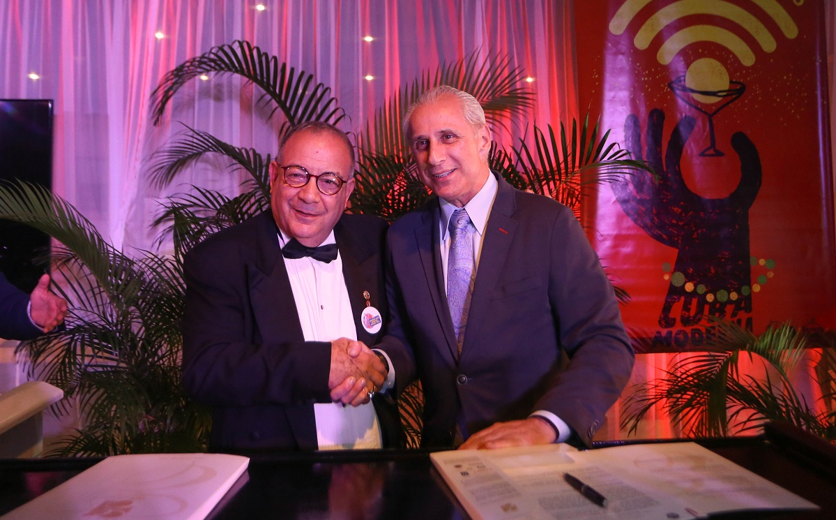 Grupo Excelencias-Jose-Carlos-de-Santiago-Jose-Rafa-Melem