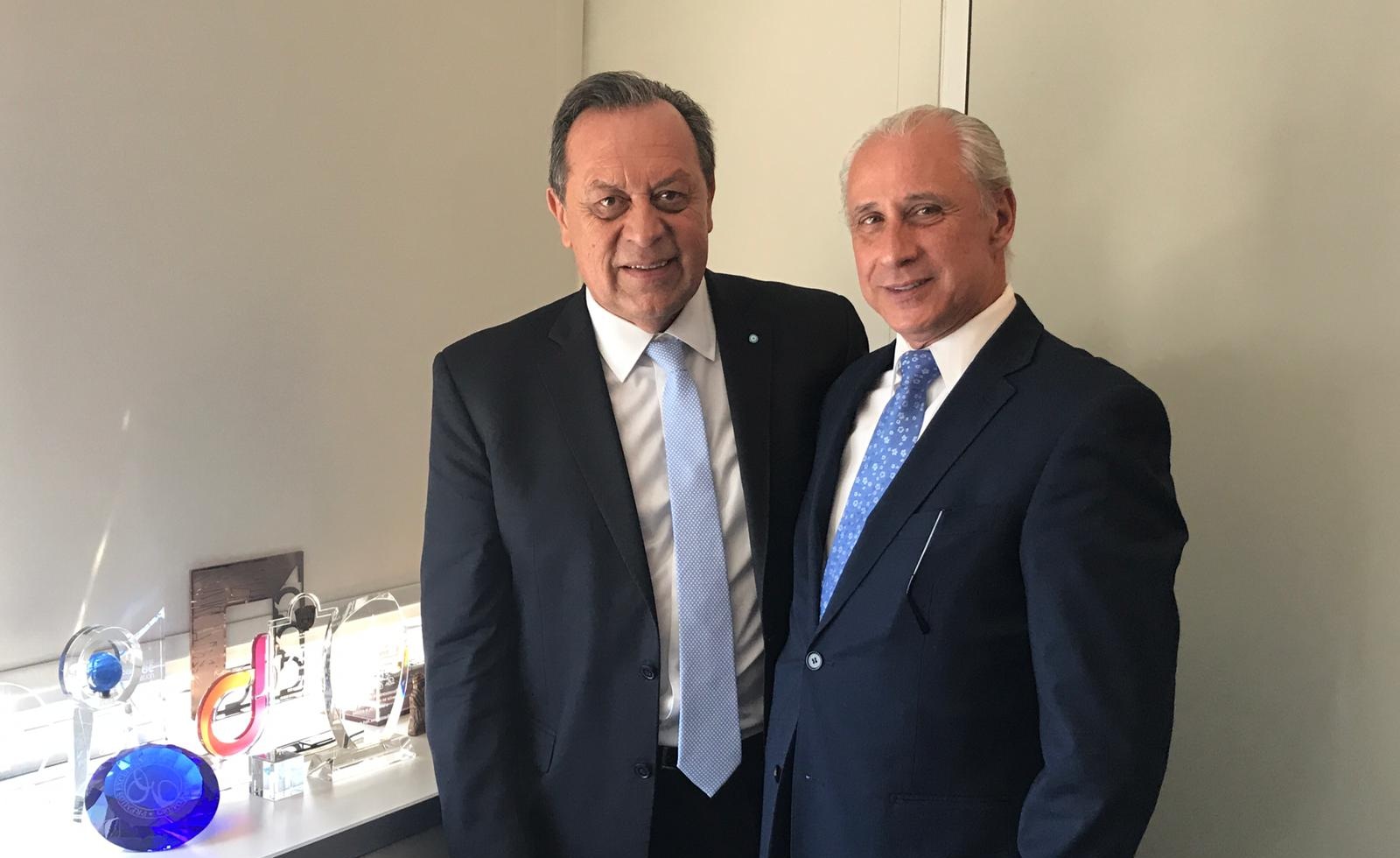 Grupo Excelencias-Jose-Carlos-de-Santiago-Gustavo-Santos