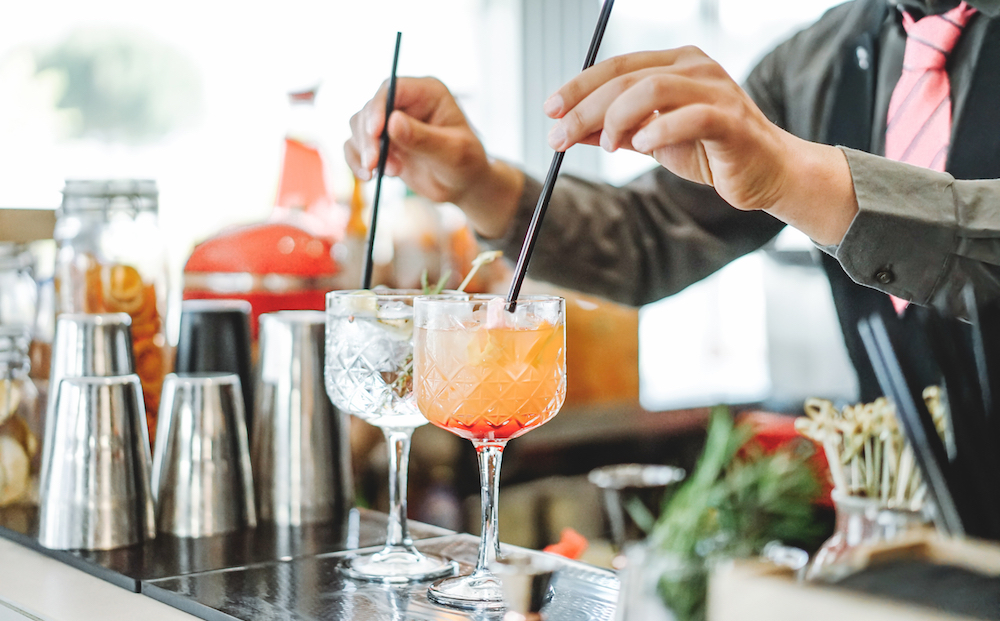 revolvedores-coctelería