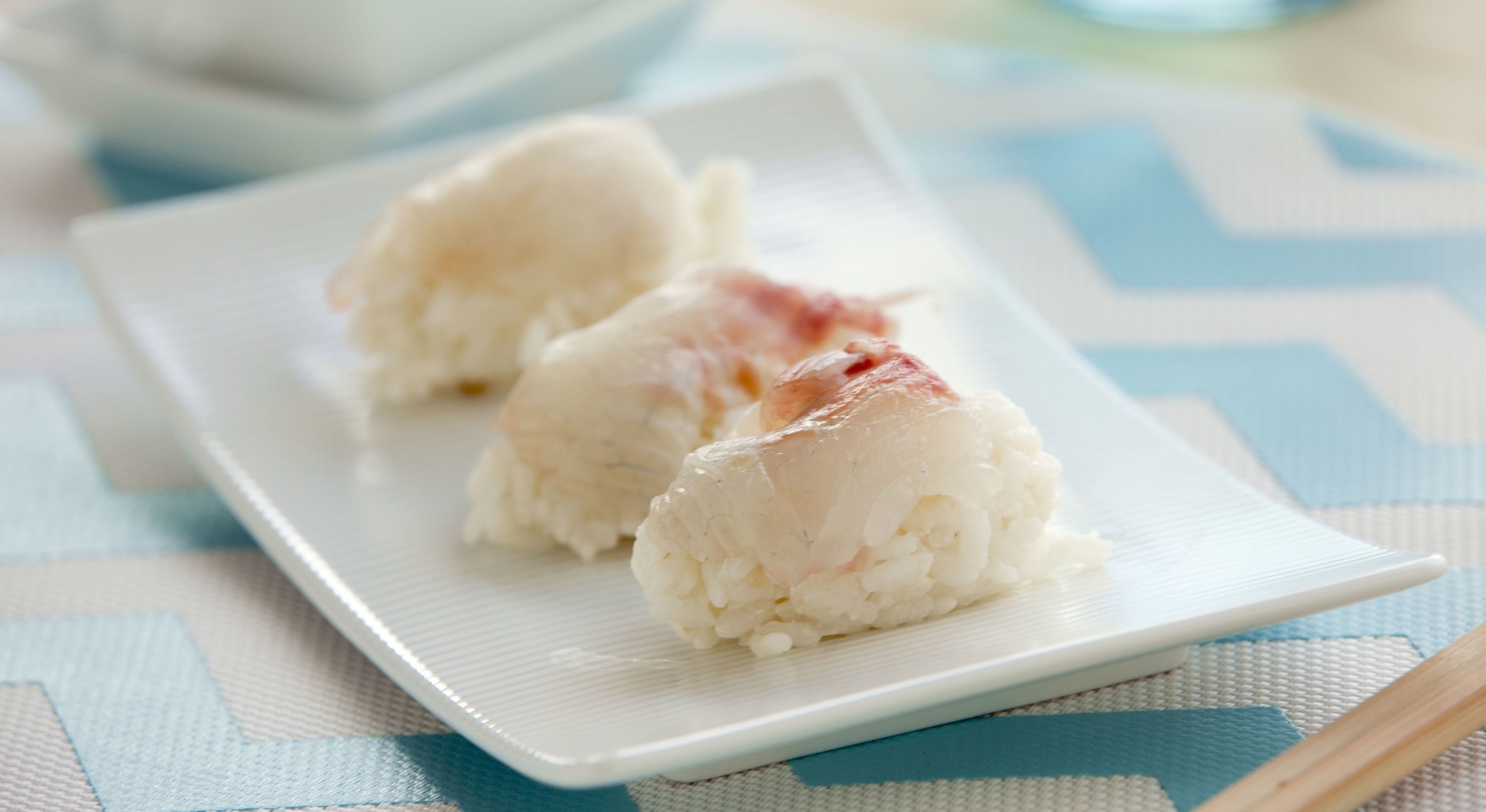 sushi-nigiri-de-dorada