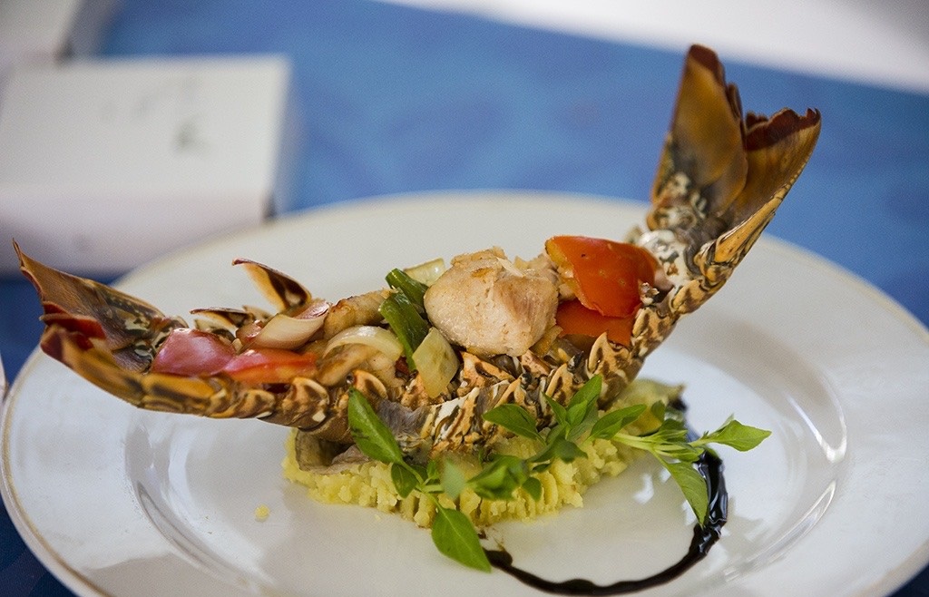 pescados-mariscos-langosta