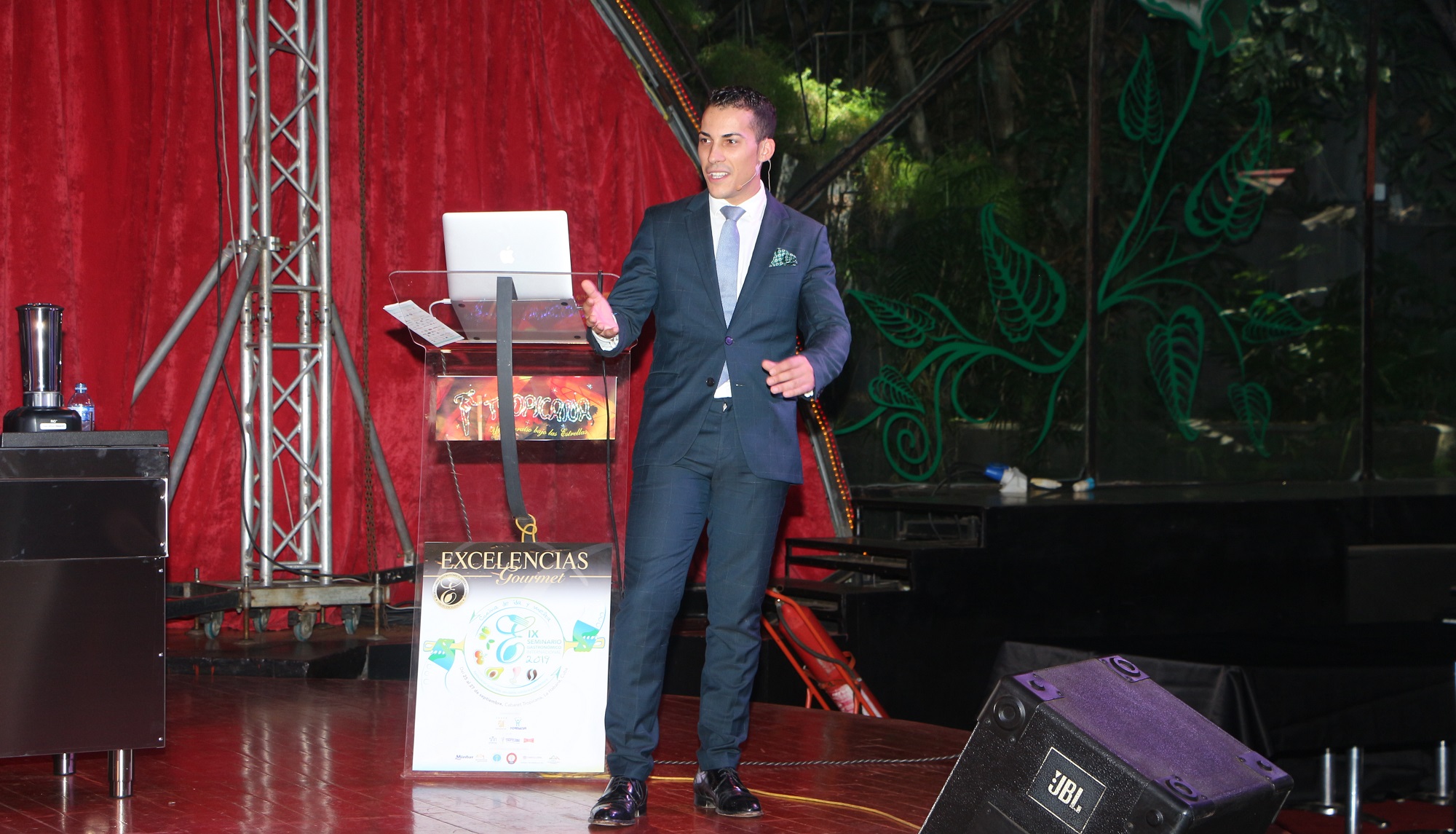 Seminario Gastronómico Internacional Excelencias Gourmet-Guillermo-Cruz