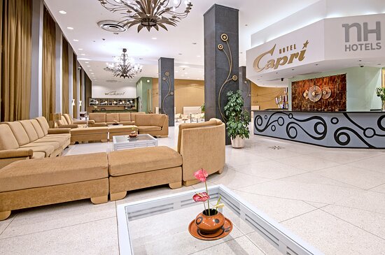 Hotel NH Capri 