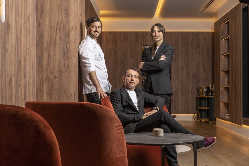 Marcos Mistry, Marcos Granda y Covadonga Fernández