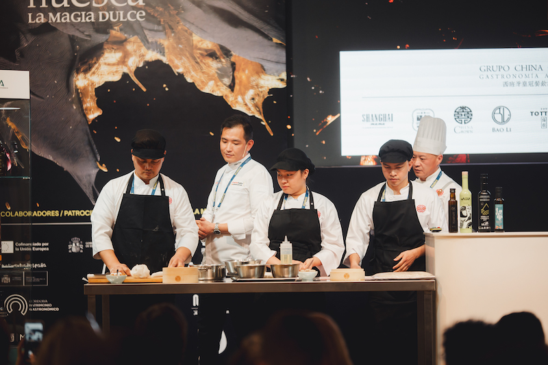 Felipe Bao y María Li Bao, de Grupo China Crown