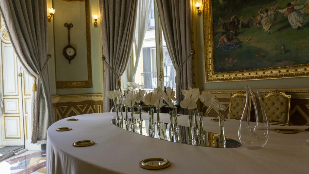 "Bespoke Experience 1855"