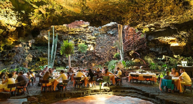 Restaurante en cuevas