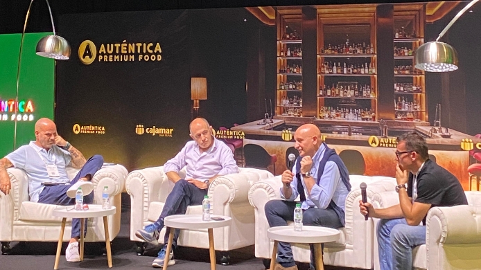 Debate sobre sostenibilidad en Auténtica Debate sobre sostenibilidad en Auténtica