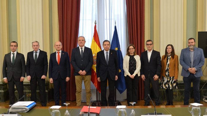 Reunión para analizar las oportunidades internacionales para el vino español