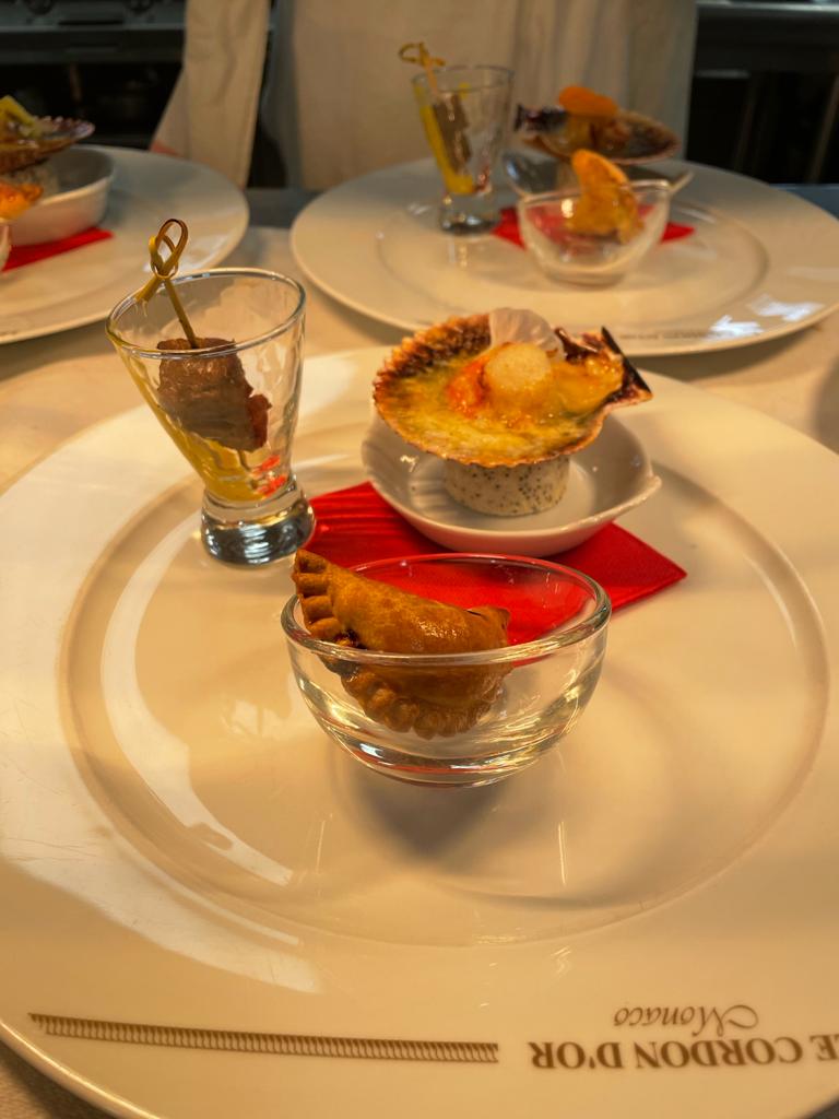 almuerzo peruano-conchitas-a-la-parmesana