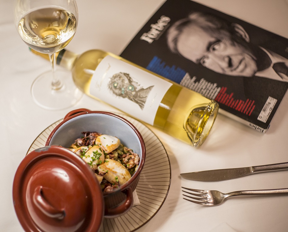 Bodega de los Secretos-Habitas baby-con chipirones