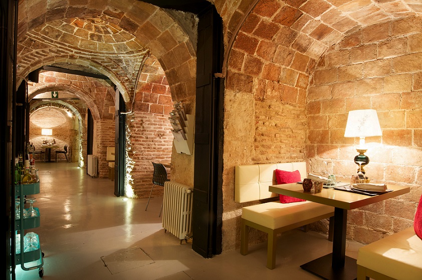Bodega de los Secretos-Restaurante