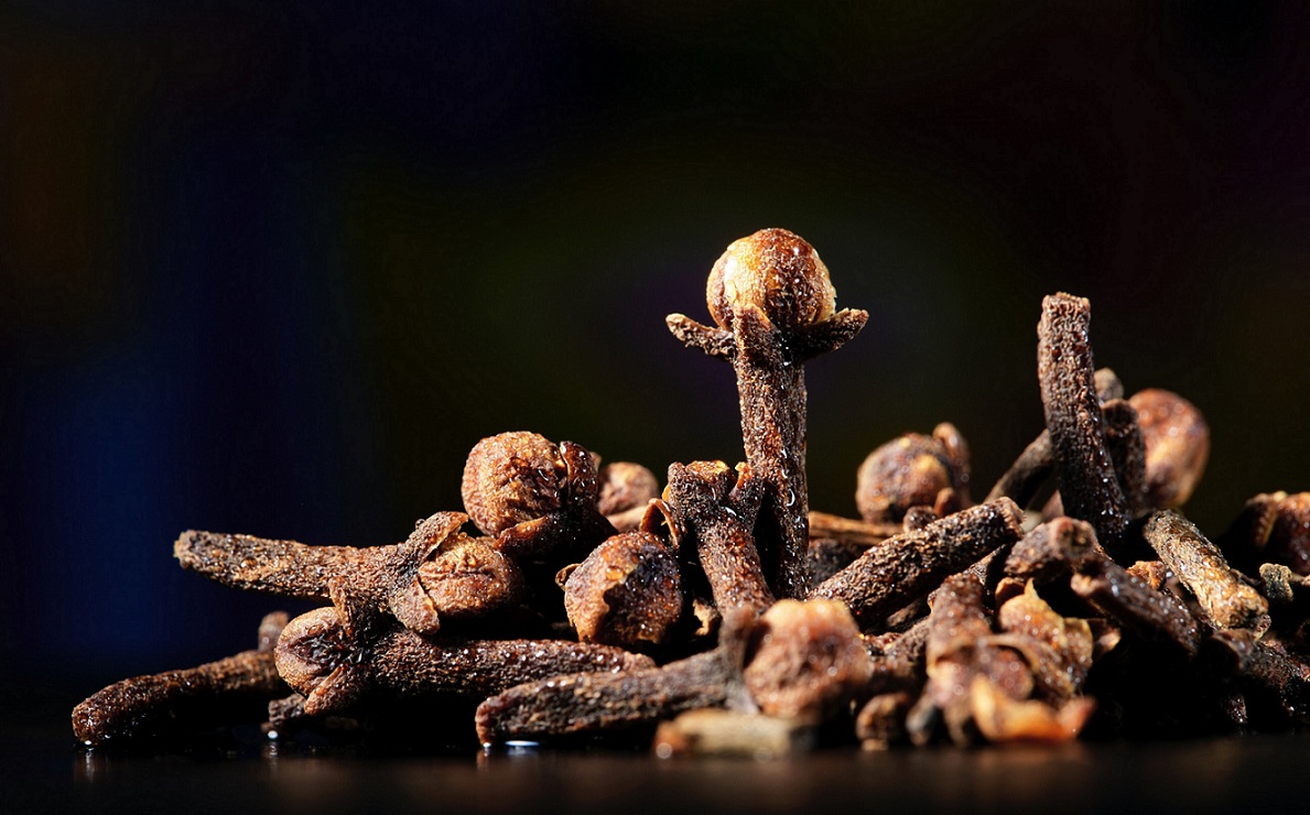 especias-clavos-de-olor