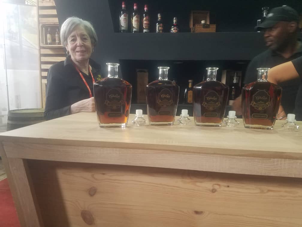La Maestra del Ron Cubano Noemí del Toro presentó el producto CubaRon.