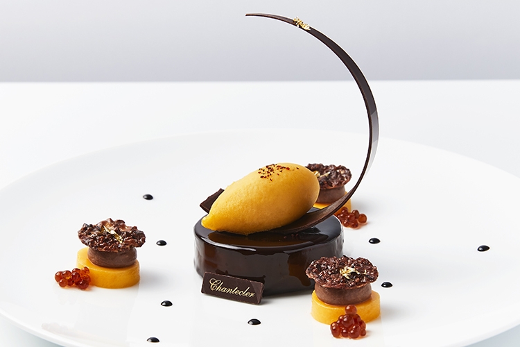 Virginie Basselot-plato-1