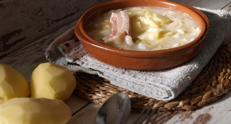 caldo gallego
