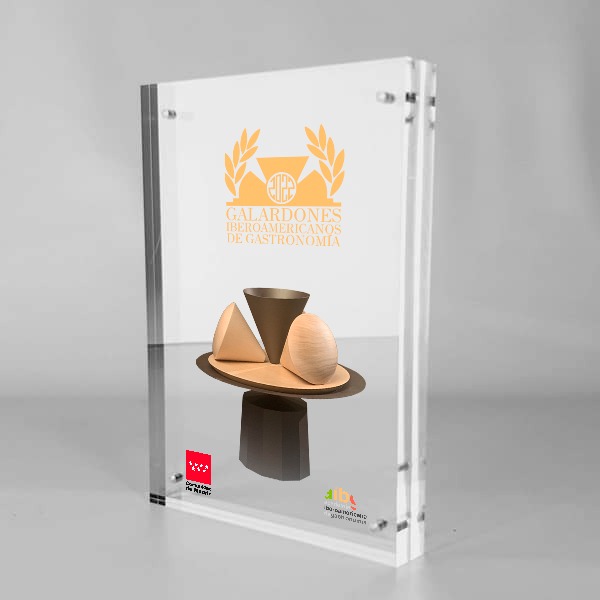 Pieza de metacrilato con la imagen del Molino de Oro.