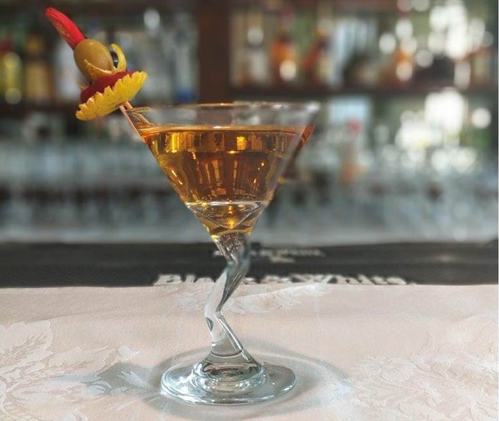 Cienfuegos-trago-bicentenario